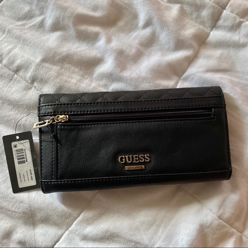 GUESS Wallet - Picture 2 of 3